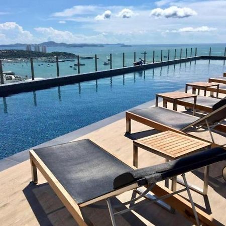 The Base Central Pattaya Quiet King-Bed With Infinity Pool & Free Netflix! Esterno foto