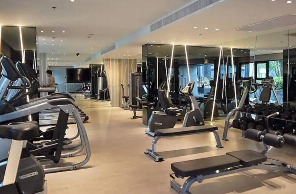 The Base Central Pattaya Quiet King-Bed With Infinity Pool & Free Netflix! Esterno foto
